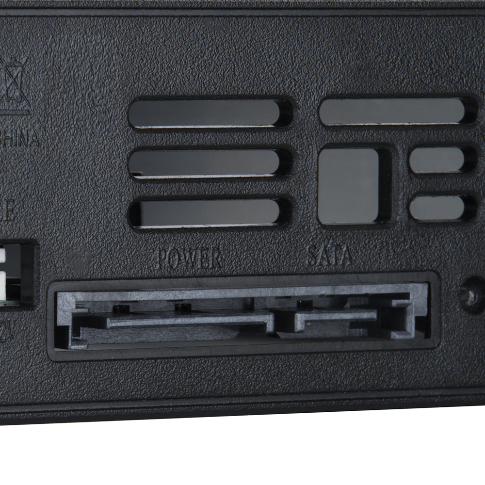 SilverStone Hot Swap 5.25" Bay (SST-FS301) 4 SilverStone Hot Swap 5.25" Bay (SST-FS301) - Image 4
